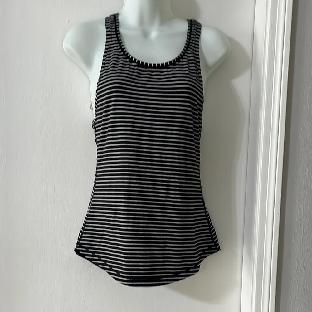 Lululemon Think Fast Tank Parallel Stripe Black White